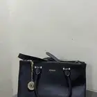 شنطه ماركة DKNY