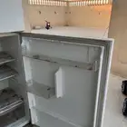 ثلاجة للبيع