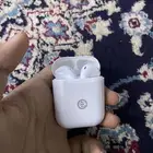 سماعه أبل