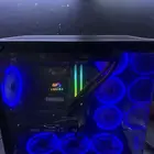 pc متكامل مع ملحقاته