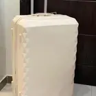 شنطة سفر جديدة و بسعر مناسب