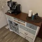 المكتب بجميع أدواته