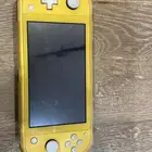 جهاز ننتيندو سويتش لايت اصفر