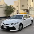كامري 2021 ابيض لولوي استاندر
