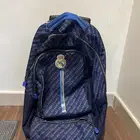 حقيبة مدرسية للأطفال