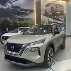 نيسان اكستريل SV بلس نص فل سقف اسود 2025 جديد اصفار