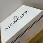 حذاء رياضي خاص في الثلوج و الهايكنق