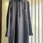 ملابس شتوية نظيفة لابس قليل لا يتواصل الا صامل فقط