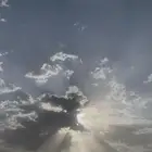 مطلوب شقه ارضيه او فيها مصعد