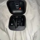 سماعات Beats Powerbeats Pro