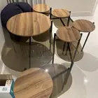 طاولات شبه جديدة للبيع