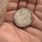 فرانسه قديمه للبيع عمرها فوق 245 سنه لا يجي إلا الصامل