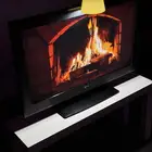 شاشة LG مع طاولة ايكيا