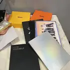 اللبومات بتس (فيها حقائب واشياء كثيره لصقات) اليوم bts