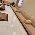 كنب مجلس مع طاولتين زوايا