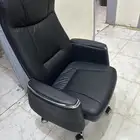 كرسي مكتب