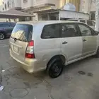 تويوتا إنوفا 2012
