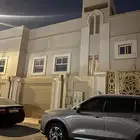 فيلا للبيع .. نظيفه مرممه