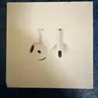للبيع سماعات ايربودز 4 AirPods