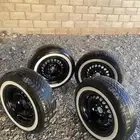 جنوط دمعة بكفراتها