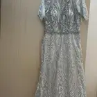 فستان للبيع