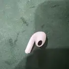 سماعة AirPods يمنى مستعملة للجيل الثالث