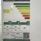 ثلاجه وسط للبيع الليث