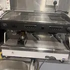 مكينة قهوه كبيره