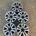 جنوط لاندكروزر اصلي مقاس 17