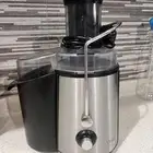 عصارة جزر وجميع الفواكه