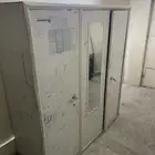 دولاب ابيض حديد للبيع