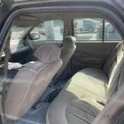 فورد فكتوريا 2001
