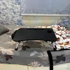 طاوله للسرير