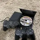 سوني 2 نظيف مع اشرطه كثير
