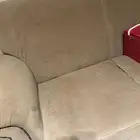 للبيع كنب وطاوله ومايكرويف