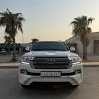 لاند كروزر في اكس ار 2016 وارد عبداللطيف جميل 2