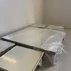 طاولات للبيع