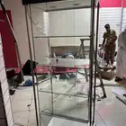 واجهة عرض زجاج 4 اتجاهات