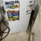 ثلاجه وسط باب واحد