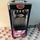 للبيع ألة آيسكريم