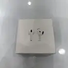 ايربودز ابل 4 جديده واصلي لم تستخدم