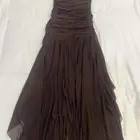 فستان غير مستعمل
