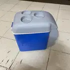 تلاجه صغيره حقت سياره