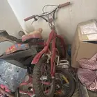 سكوترات بعضها شغال والبعض يبي بطاريه وسياكل