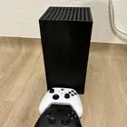 اكس بوكس مع يدين