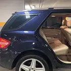 مرسيدس للبيع او البدل بسيارة صغيرة