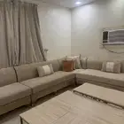 كنب جديد استخدم سنه و نص يوجد طولات مع الستارة