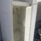 ثلاجة مستخدم