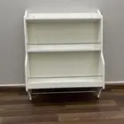 رف ابيض