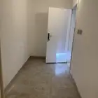 غرفة سايق للايجار